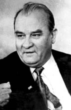  	 Адров Михаил Михайлович 