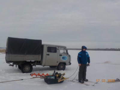 Проведена оценка состояния водных биоресурсов в период весеннего ледостава на солоноватых озерах Алтайского края